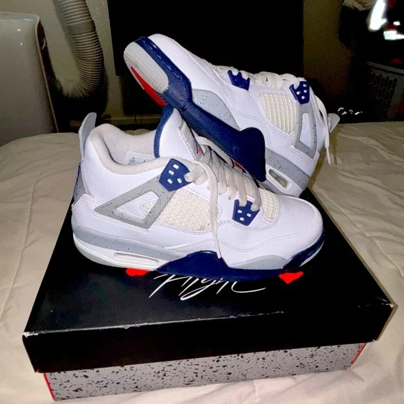 Air Jordan Retro Midnight Navy 12